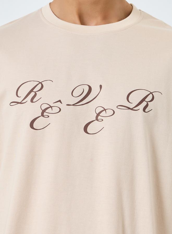 ستايلي تيشيرت بطبعة جرافيك وبقصة واسعة - Image 3